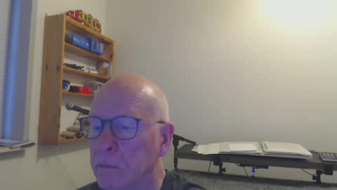 blueeyesn8 online show from 01.22.25