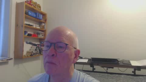blueeyesn8 online show from 01.27.25