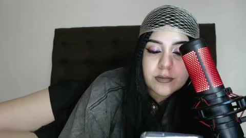 bluegoddessstoned online show from 09.20.25