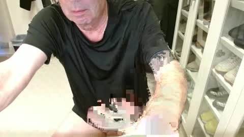 blueisles online show from 02.20.25