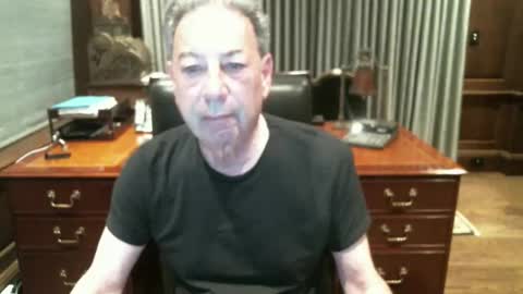 Snapshot of blueisles chatting on 04.25.26 blueisles online show from 04.25.26