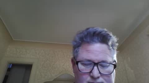 bluemoose70 online show from 10.10.25