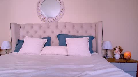 FLORAA online show from 12.16.25