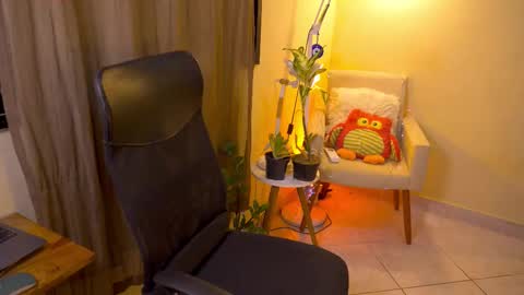 FLORAA online show from 01.15.26