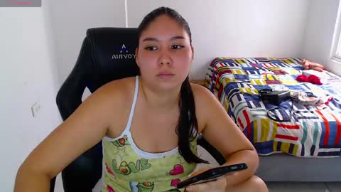 Snapshot of blumbum chatting on 06.06.26 Hey guysI am BrendaWelcome my room online show from 06.06.26