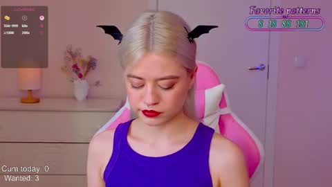 Snapshot of blush_im_crush chatting on 07.17.26 Wendy online show from 07.17.26