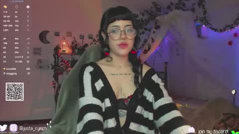 Snapshot of blushing_nymph chatting on 12.10.24 Im Nym Justa nymph on twitter and IG online show from 12.10.24