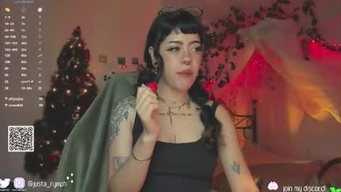 Snapshot of blushing_nymph chatting on 12.14.24 Im Nym Justa nymph on twitter and IG online show from 12.14.24