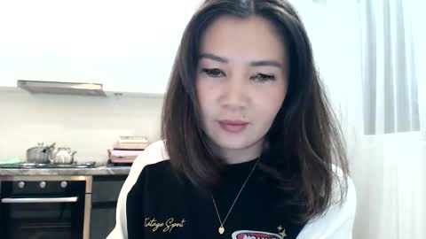 Liya online show from 01.13.25