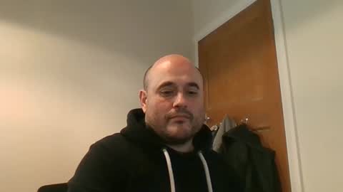 Snapshot of bobabator chatting on 01.03.25 bobabator online show from 01.03.25