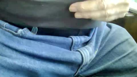 Snapshot of bobbie420_ chatting on 04.29.26 bobbie420_ online show from 04.29.26