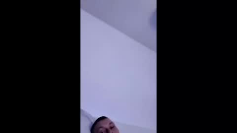 Snapshot of bobby160968 chatting on 10.30.25 bobby160968 online show from 10.30.25