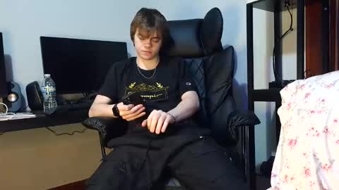 Snapshot of bobby72738 chatting on 01.14.26 bobby72738 online show from 01.14.26