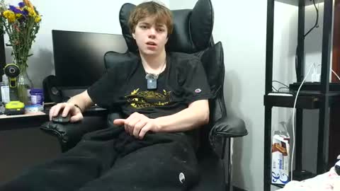 Snapshot of bobby72738 chatting on 02.13.26 bobby72738 online show from 02.13.26