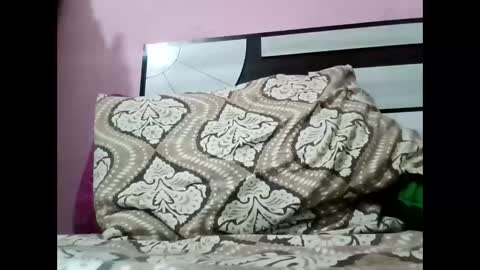 bobby_horny03 online show from 04.21.26