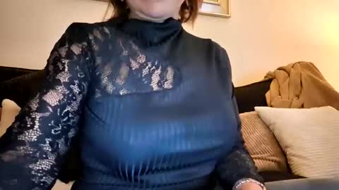 Snapshot of bodacioustits chatting on 03.04.26 bodacioustits online show from 03.04.26