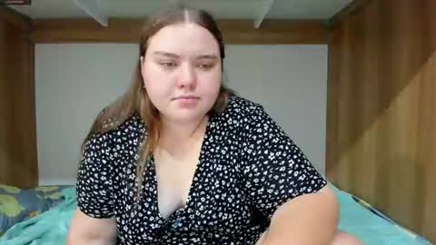 Snapshot of bodyana69 chatting on 07.09.26 bodyana GIRLS SOLO ACCOUNT cutie yana online show from 07.09.26