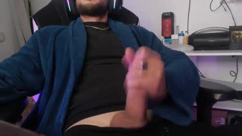 bodyking69 online show from 01.17.25