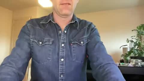 Snapshot of boegieboy76 chatting on 01.30.25 ask me online show from 01.30.25