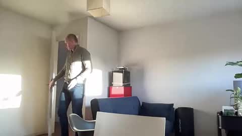 Snapshot of boegieboy76 chatting on 01.06.26 ask me online show from 01.06.26