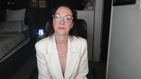 Snapshot of boeslaboes chatting on 02.01.26 Ningifun couple online show from 02.01.26