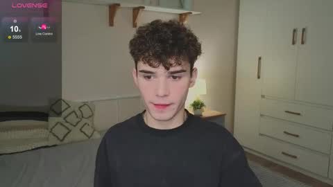 ALEXPVT IS OPEN online show from 10.11.25