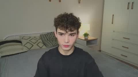 ALEXPVT IS OPEN online show from 10.14.25