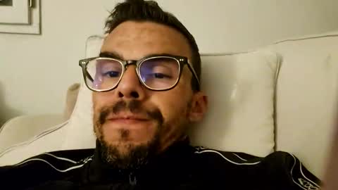 bomale89 online show from 10.31.25