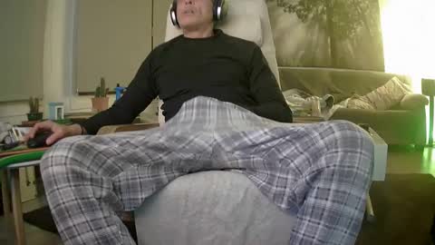 Snapshot of bomsay chatting on 02.09.25 bomsay online show from 02.09.25