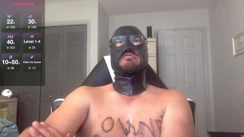 Snapshot of bondageguy12 chatting on 01.10.25 Bondage lover online show from 01.10.25