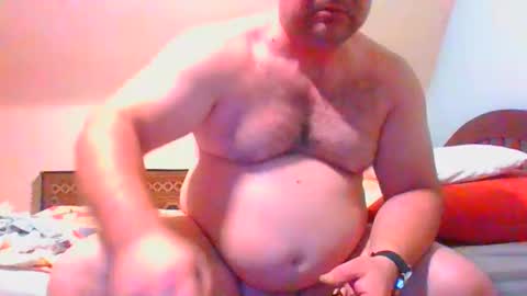 Snapshot of bondsuckslut chatting on 01.14.26 borntosuck online show from 01.14.26