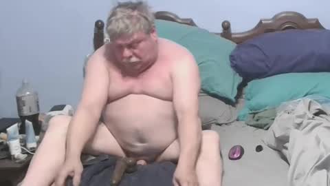 Snapshot of boner1961 chatting on 02.13.25 boner1961 online show from 02.13.25