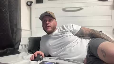 Snapshot of boner4you1994 chatting on 02.21.26 boner4you1994 online show from 02.21.26