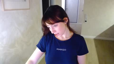 Snapshot of bonjourlabelle chatting on 12.20.24 Mary 3 live time content 18   online show from 12.20.24