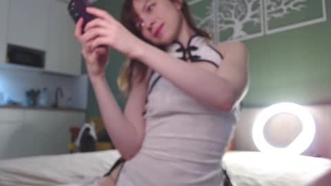 Snapshot of bonjourlabelle chatting on 10.23.25 Mary 3 live time content 18   online show from 10.23.25