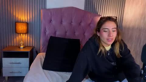 bonnali_lune online show from 03.22.26