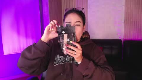 Snapshot of bonnali_lune chatting on 07.24.26 bonnali_lune online show from 07.24.26