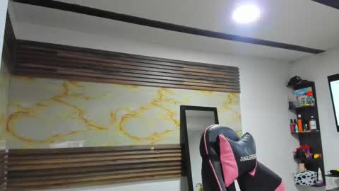 becky online show from 11.12.25