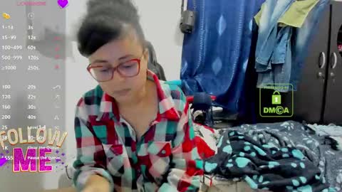 bonnie lam  hello welcome to my room I hope you have fun and you can reach your maximum pleasure here with me online show from 09.20.25