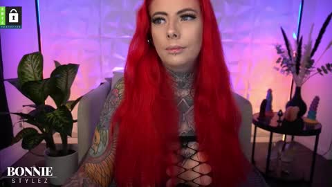 Bonnie Stylez online show from 09.10.25