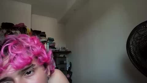 Snapshot of bonny_cum chatting on 05.04.26 bonny_cum online show from 05.04.26