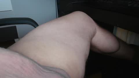 Snapshot of bonobooy chatting on 01.02.25 Bonobooy online show from 01.02.25