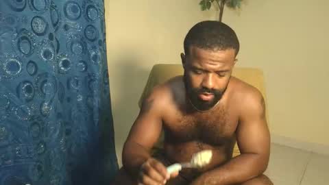 Snapshot of bonsai160723 chatting on 02.17.26 kevin hart online show from 02.17.26