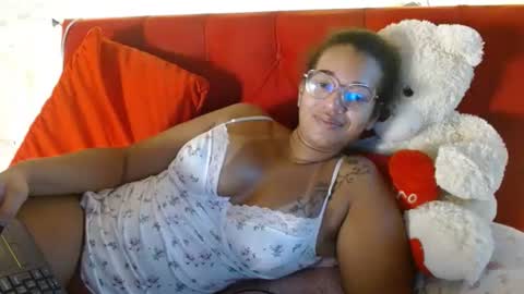 Queen Bon Vivantt online show from 12.02.24