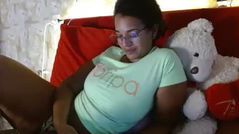 Queen Bon Vivantt online show from 12.22.24