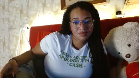 Queen Bon Vivantt online show from 02.13.25