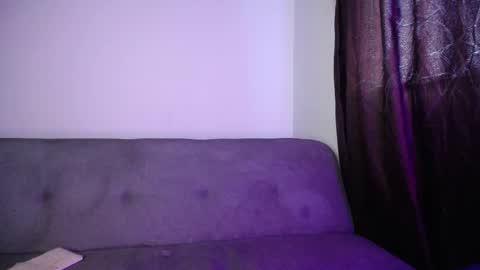 Snapshot of boobs_magic chatting on 11.28.25 KIM online show from 11.28.25