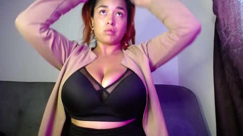 Snapshot of boobs_magic chatting on 02.17.26 KIM online show from 02.17.26