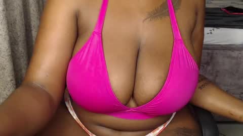 Snapshot of booby_candy chatting on 06.18.26 booby_candy online show from 06.18.26
