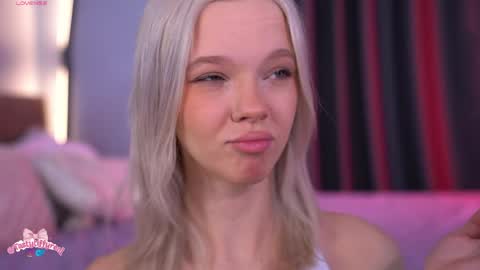 Snapshot of boobybliss chatting on 05.02.26 Alina online show from 05.02.26